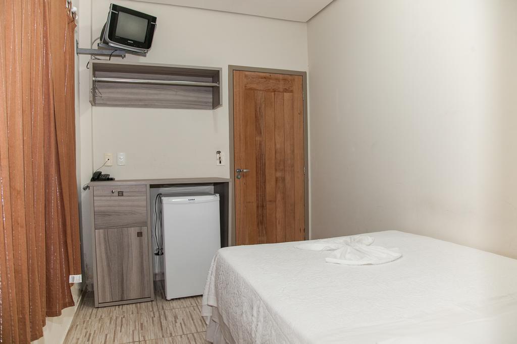 Residencial Ilha Dourada Hotel Governador Celso Ramos Szoba fotó